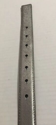 MICHAEL KORS BELT REVERSIBLE NICKEL/BURGUNDY SKINNY With MK LOGO CIRCLE BUCKLE