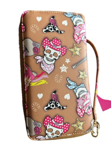 Betsey Johnson Zip Around Wristlet Wallet SKULLS~Multicolor~All Year HALLOWEEN!￼