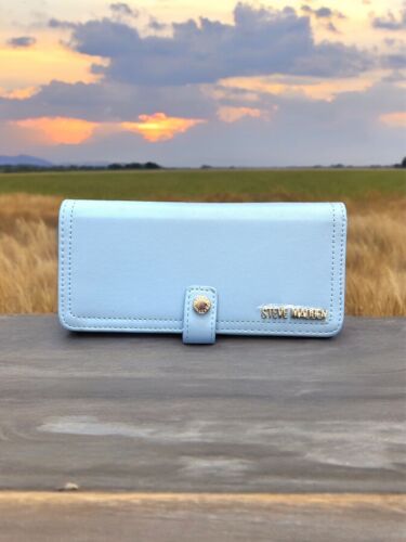 STEVE MADDEN Woman's Wallet Bifold BALLEN-G Soft Textured Cornflower BEAUTIFUL!