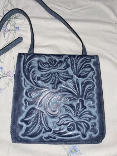 PATRICIA NASH GIRONA NWT BRNTL SAFFLOWER BLUE TOOLED LEATHER XBDY BAG-REAR FIND!