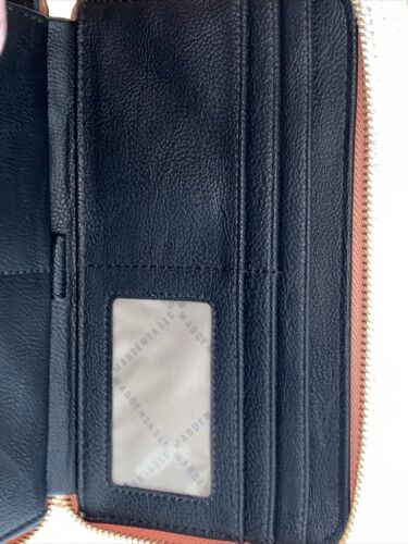 STEVE MADDEN WALLET WRISTLET PEACH SMOOTH TEXTURED BEAUTIFUL RETAIL $48