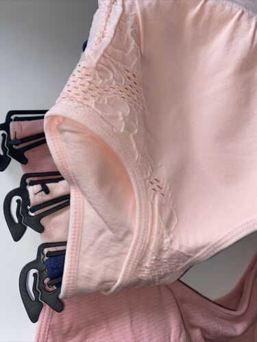DELTA BURKE~3 PACK COMFORT SEAMLESS BRAS ~ SIDE DETAIL~ALL SIZES~GREAT FIT!