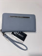 STEVE MADDEN WALLET WRISTLET BLUE SMOOTH TEXTURED~ORGANIZER~REAR FINDING!