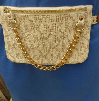 MICHAEL KORS FANNY PACK VANILLA GOLD CHAIN ZIPPER WOW! SIZE MEDIUM !