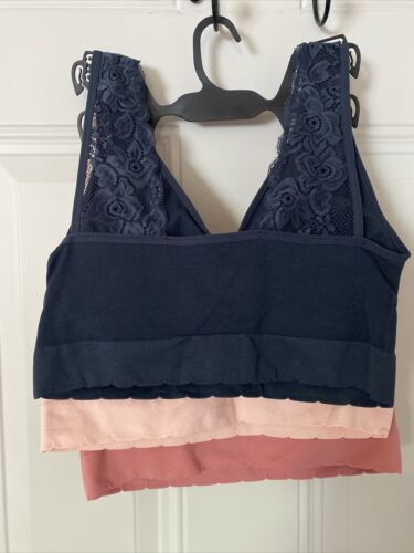 Delta Burke 3-Pack Seamless Bras Size 1X Soft Comfort Lounge Removable Pads NEW