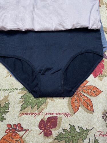 NAUTICA INTIMATES NT4134 3PKD MF~2XL~SEAMLESS SHAPING BRIEF PANTIES GREAT FIT!