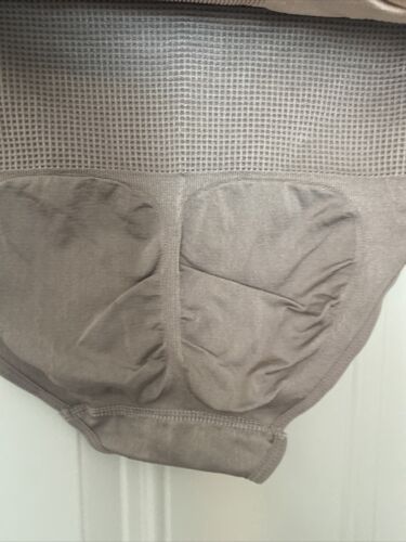 Skinnygirl Shaping Seamless Briefs Size L ~3  pair SG7703￼￼ ~TAMES YOUR TUMMY!