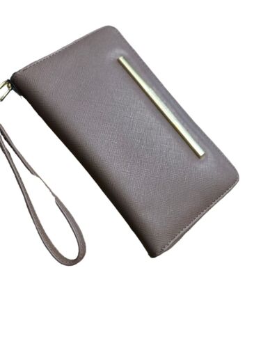 STEVE MADDEN WALLET MUSHROOM SMOOTH TEXTURED SILVER ZIPPER BZIPPY ~ BEAUTIFUL !