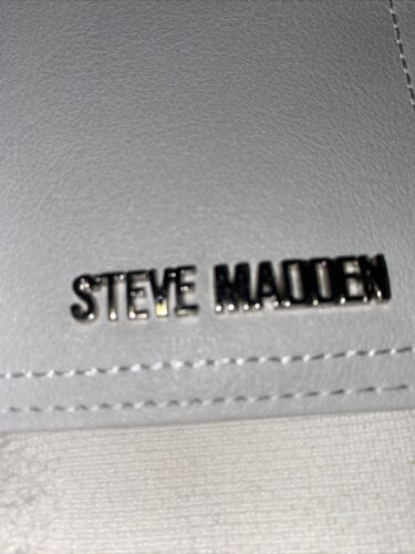 STEVE MADDEN Woman's Wallet BALLEN-G Soft Textured LIGHT GRAY BEAUTIFUL !!!