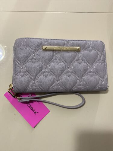 Betsey Johnson Zip Around Wallet/Wristlet Stitch Hearts 💕 GRAY-CUTE!!