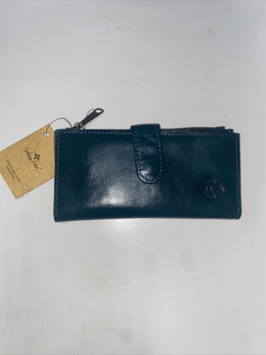 Patricia Nash~Nazari~ BLUE CORAL~P41906-Distress Leather Wallet- Beautiful!! NEW