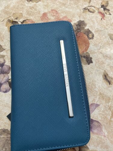 STEVE MADDEN WALLET WRISTLET TEAL BLUE SMOOTH TEXTURED SILVER ZIPPER