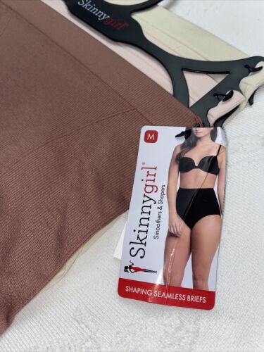 Skinnygirl Shaping Seamless Briefs Size Medium 3  pair Style SG7164￼￼ New
