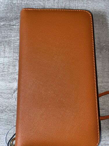 STEVE MADDEN WALLET WRISTLET PUMPKIN 🎃SMOOTH TEXTURE GOLD ZIPPER BZIPPY~BOOWOO!
