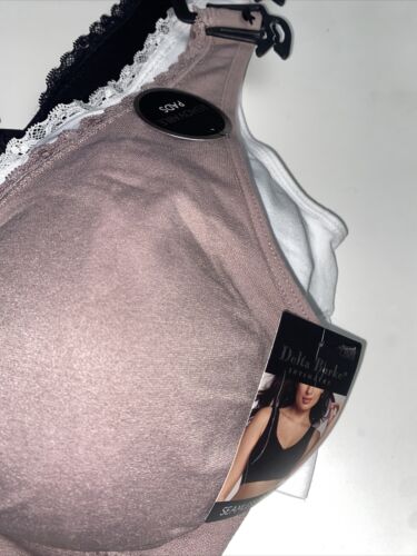 Delta Burke 3-Pack Seamless Bras Size 1X Soft Comfort Lounge Removable Pads NEW