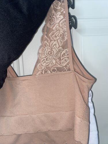 Delta Burke 3-Pack Seamless Bras 1X Lace & Soft Comfort Lounge Removable Pad NEW