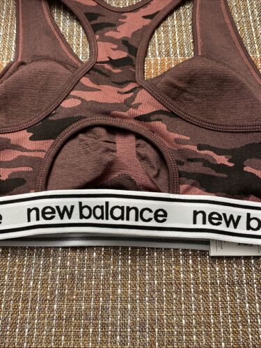 New Balance Medium Impact Sports Bra Camo 116722 Multi/Black/White Size XLARGE