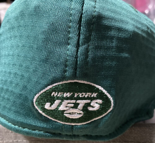 NEW YORK JETS TRAINING HEADWEAR 39THIRTY STRETCH TO FIT MED-LARGE