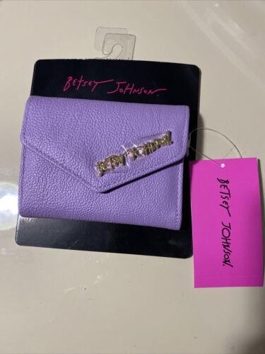 Betsey Johnson Peg gable Card Case Flap Snap On Wallet LILAC-Gold Hardware CUTE!