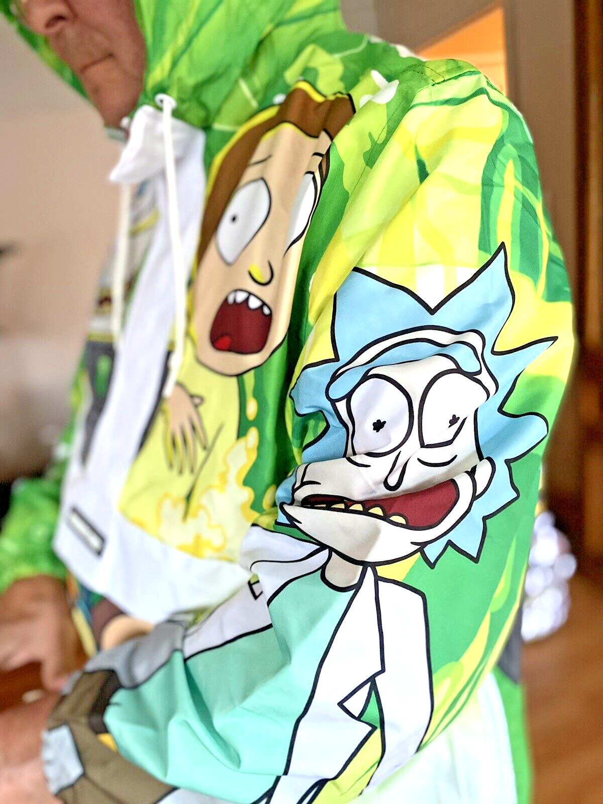 Rick and Morty Members Only Pullover Windbreaker Jacket Sze. Medium ~SUPER COOL!
