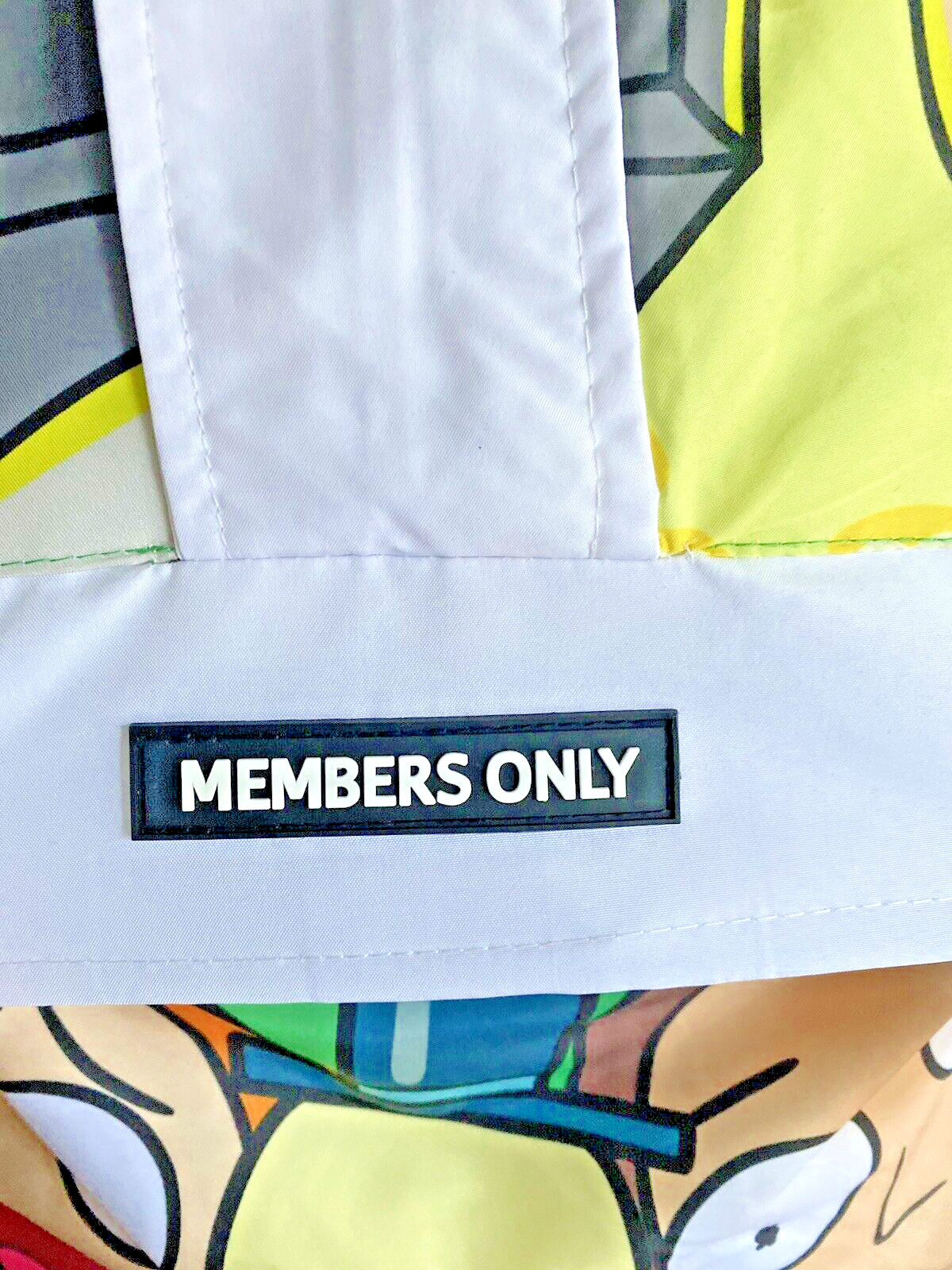 Rick and Morty Members Only Pullover Windbreaker Jacket Sze. Medium ~SUPER COOL!
