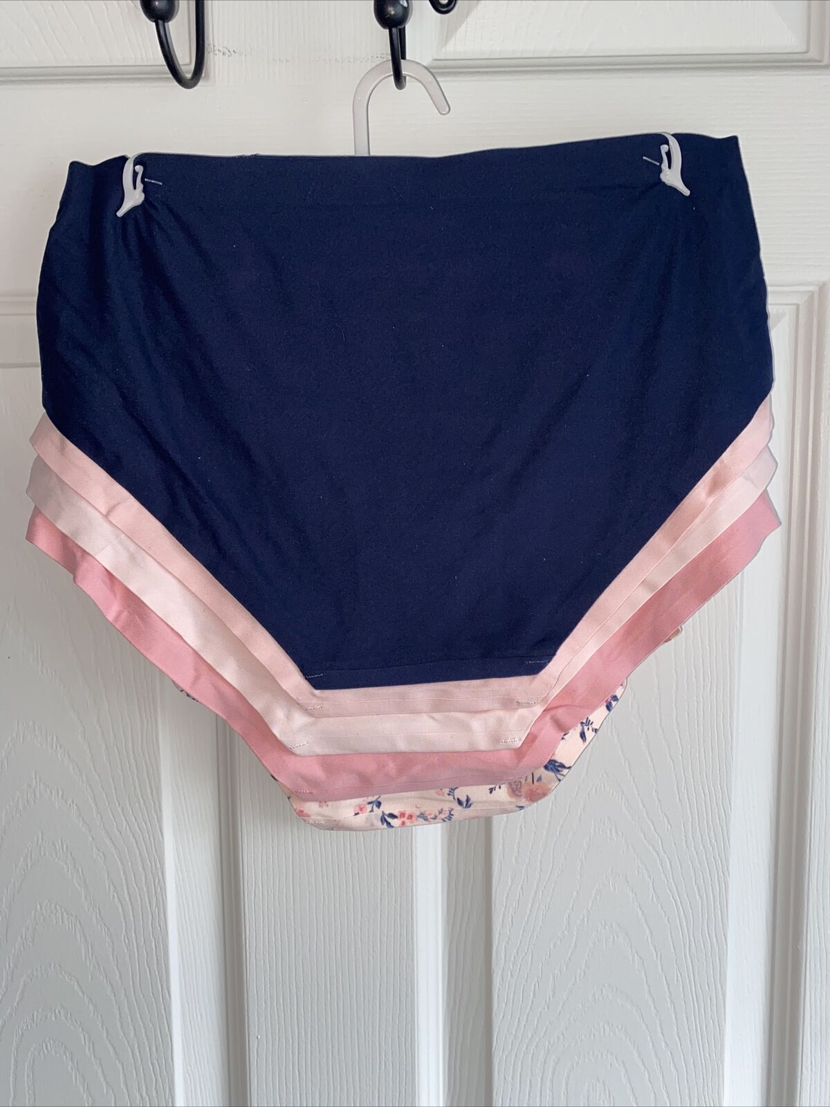 LAURA ASHLEY~5 Pack FIT PANTIES~MULTICOLOR~ STYLE # L3284~ALL SIZES~GREAT FIT!