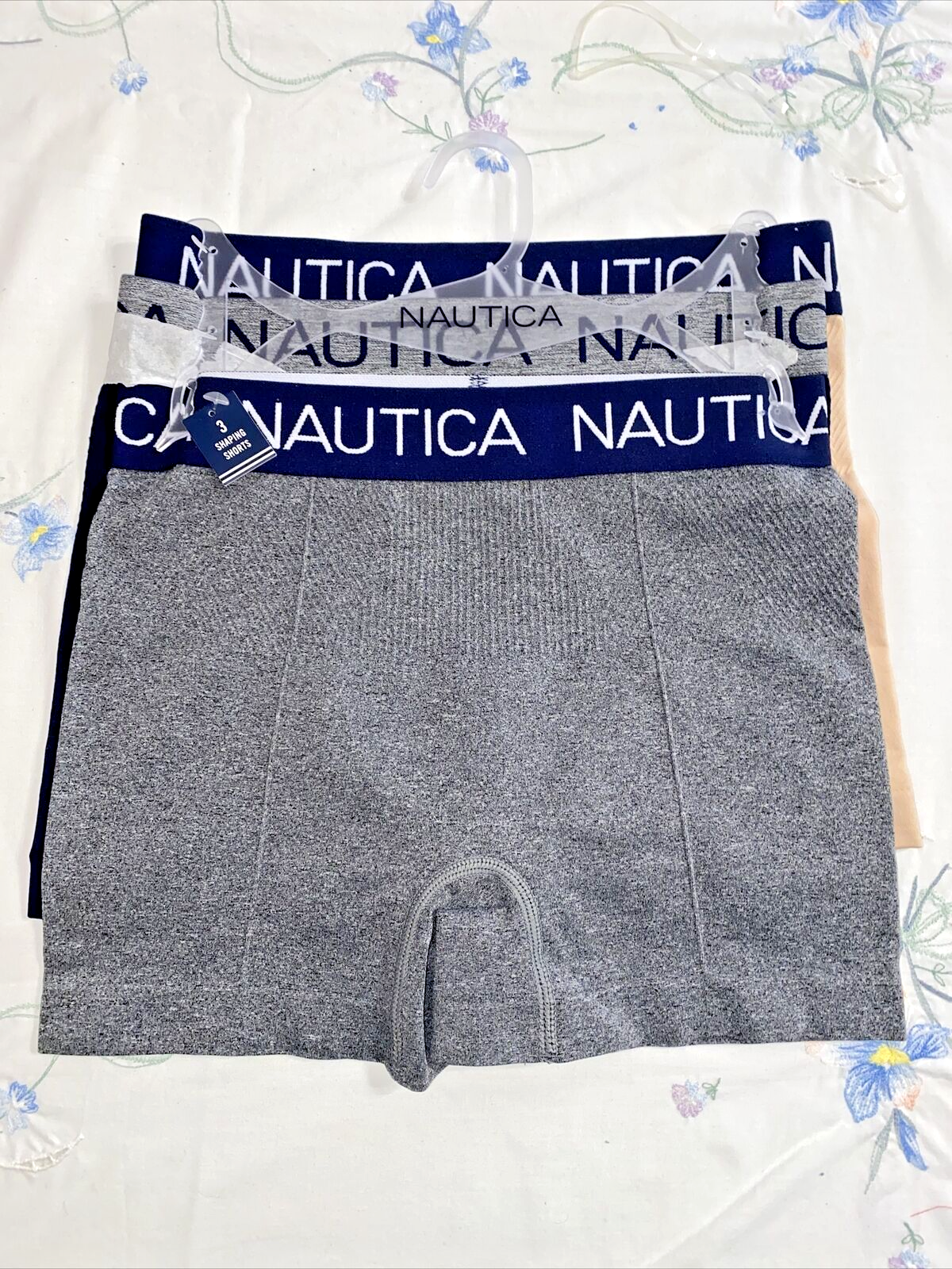 NAUTICA INTIMATES NT4027 - 3 PACK  SUPER SOFT BOYLEGS SEAMLESS  SHORTS GREAT FIT