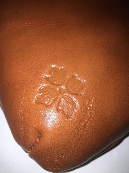 PATRICIA NASH~Savena Burnished Brown Leather Wristlet ~Gold Kiss Lock ~FANCY!!!