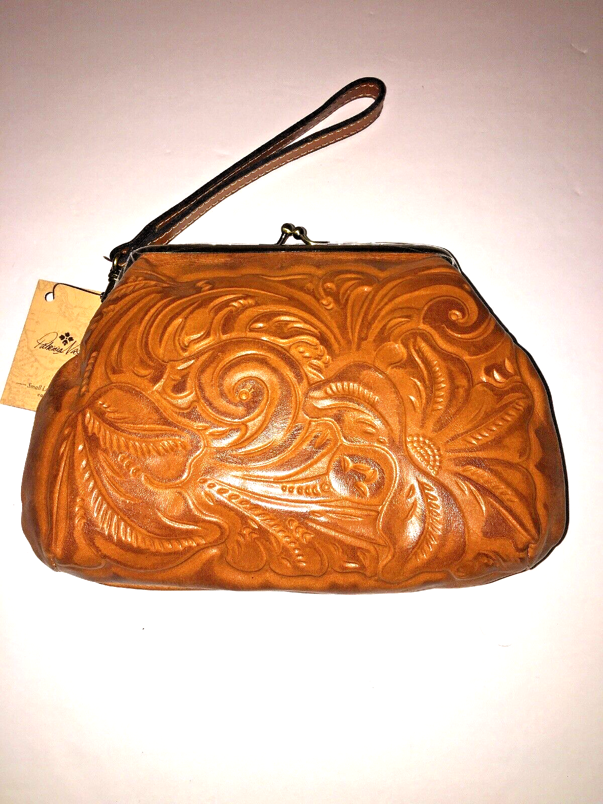 PATRICIA NASH Savena Burnished Tooled Gold Kiss Lock Wrist-let -AUTHENTIC & NEW
