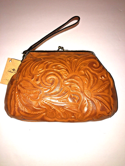PATRICIA NASH Savena Burnished Tooled Gold Kiss Lock Wrist-let -AUTHENTIC & NEW