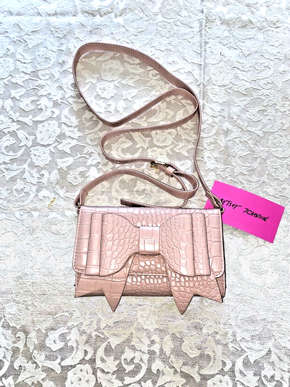 Betsey Johnson XODANI Crossbody Bag Wallet Croc Blush Pink with Betsey Bow CUTE!