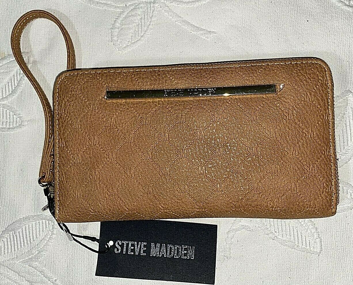 Steve Madden Wallet Wristlet Camel (tan) With Small Stamped Logo Gold Zipper