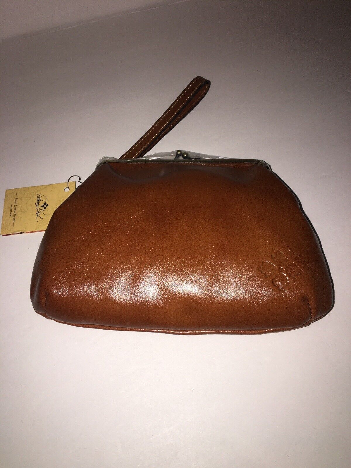 PATRICIA NASH Savena Wristlet Burnished Tooled Gold Kiss Lock NEW