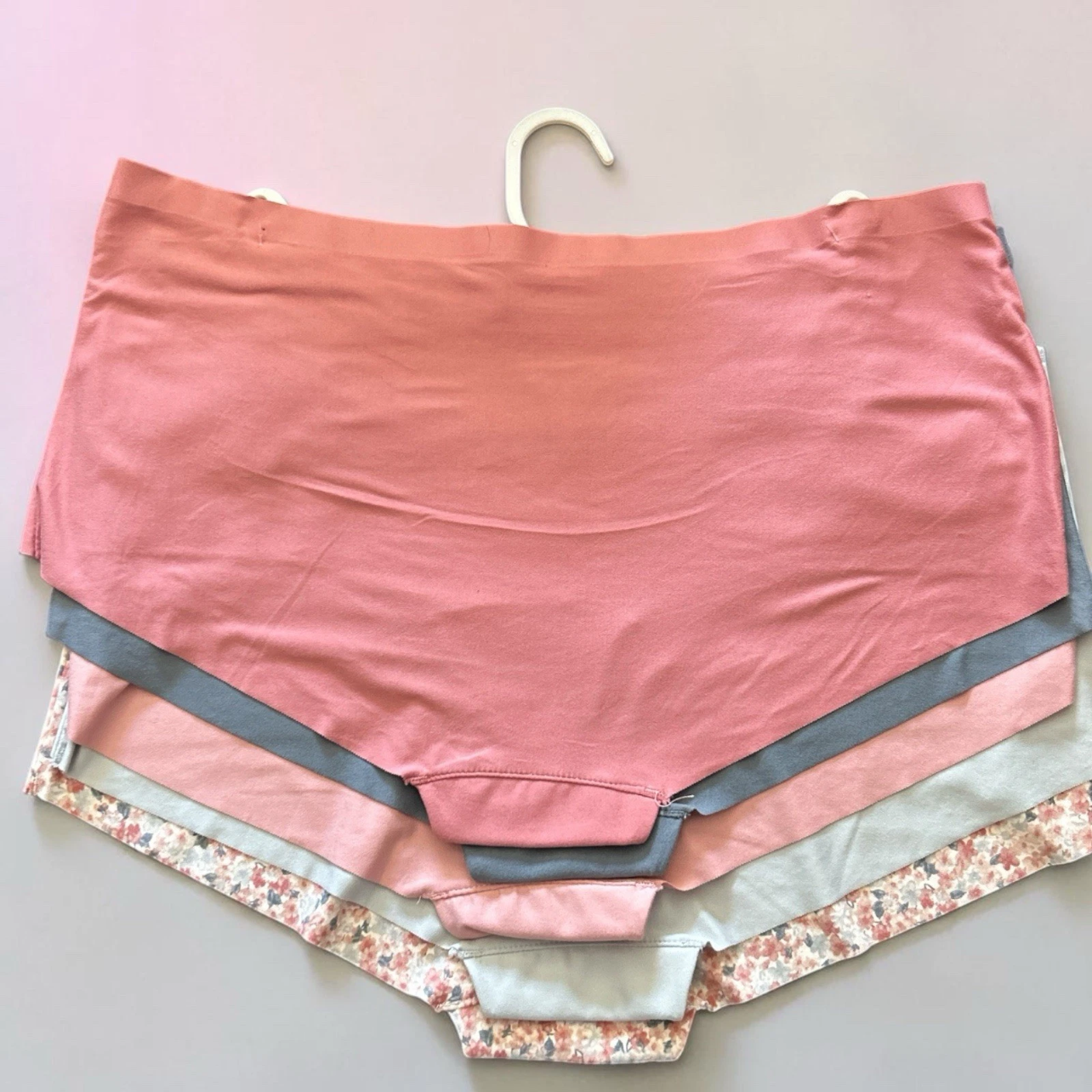 Laura Ashley LS9039 Boyshort Panty - Size M