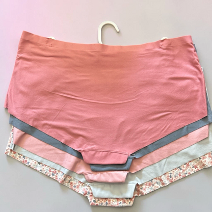 Laura Ashley LS9039 Boyshort Panty - Size M