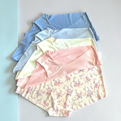 Laura Ashley LS9039 Boyshort Panty - Size M