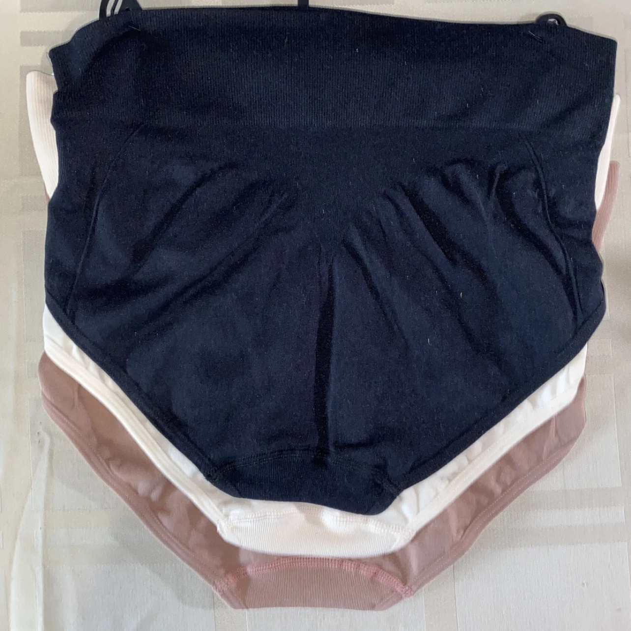 Skinnygirl Shaping Seamless Briefs 3-Pack Style SG7074