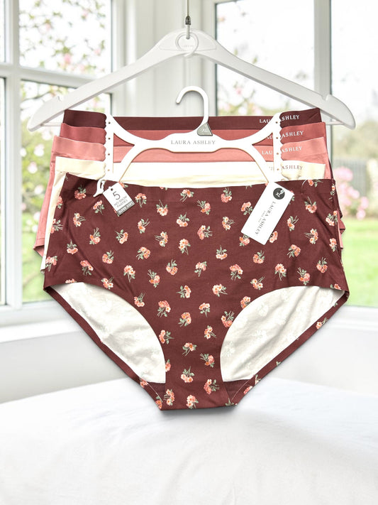 Laura Ashley 5-Pack Fit Panties Multicolor LS4063